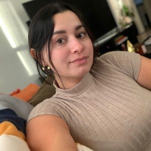 Meet your Posher, Roxci